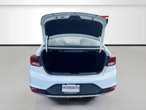 2019 Hyundai Elantra