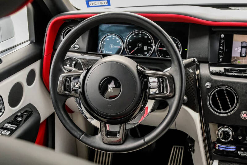 2022 Rolls-Royce Black Badge Cullinan