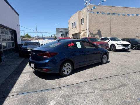 2020 Hyundai Elantra SEL