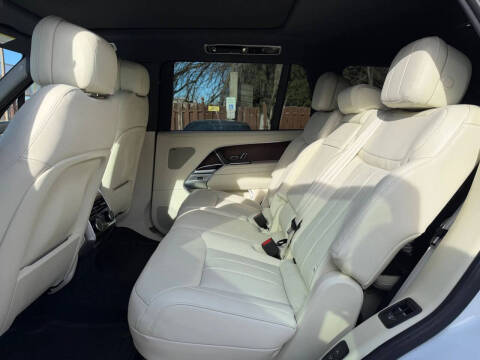 2023 Land Rover Range Rover P530 SE LWB