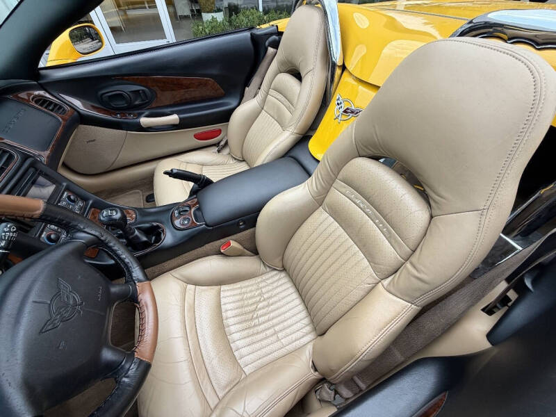 2003 Chevrolet Corvette