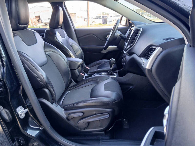 2018 Jeep Cherokee Latitude Plus