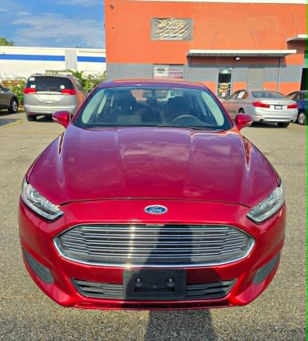 2016 Ford Fusion SE