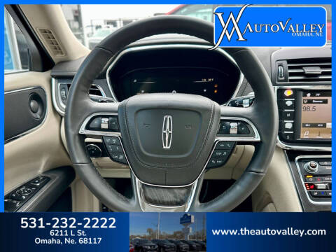 2017 Lincoln Continental Select