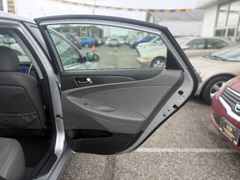 2012 Hyundai Sonata SE