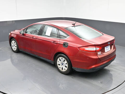 2013 Ford Fusion S