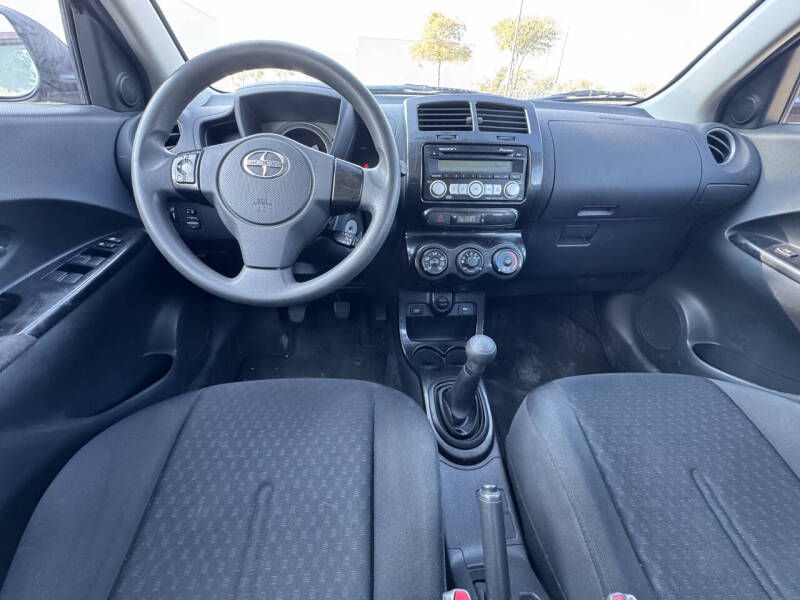 2008 Scion xD
