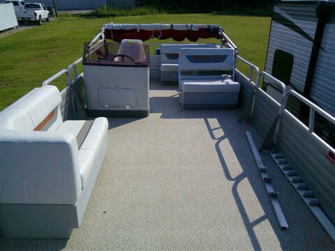 1990 Lowe Boats 242 PONTOON