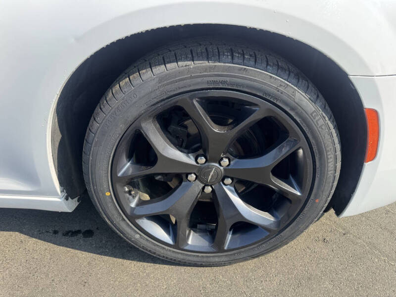 2021 Chrysler 300 S V6