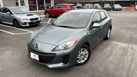 2013 Mazda MAZDA3 i Touring