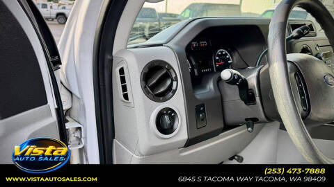 2013 Ford E-Series E-350 SD XLT