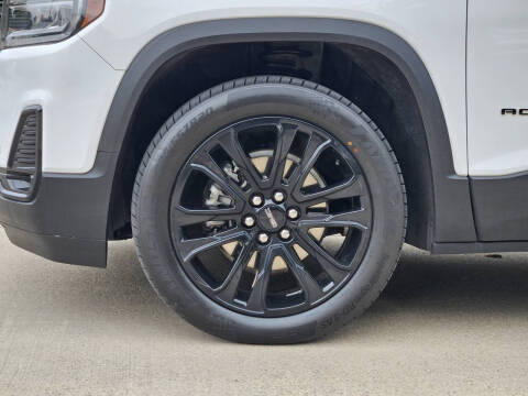 2022 GMC Acadia SLT