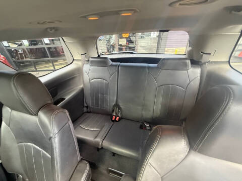 2016 GMC Acadia Denali