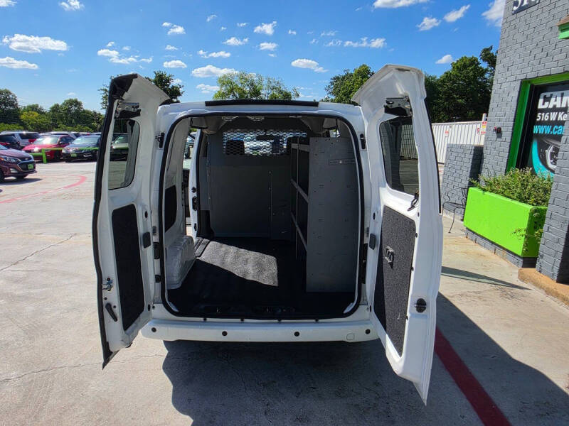 2017 Nissan NV200