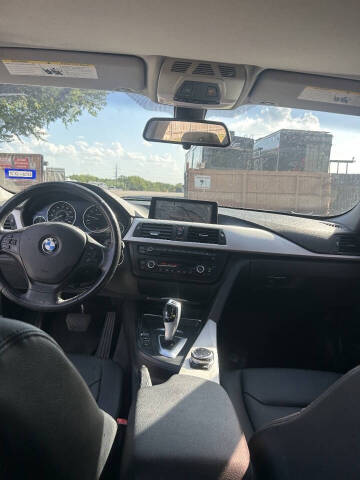 2014 BMW 3 Series 320i