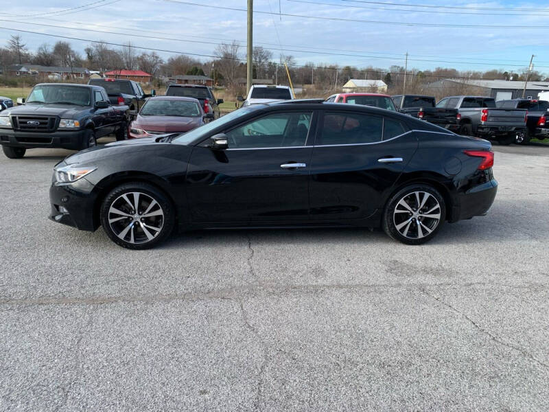 2018 Nissan Maxima for sale at M&R Auto Sales Inc in Bowling Green KY