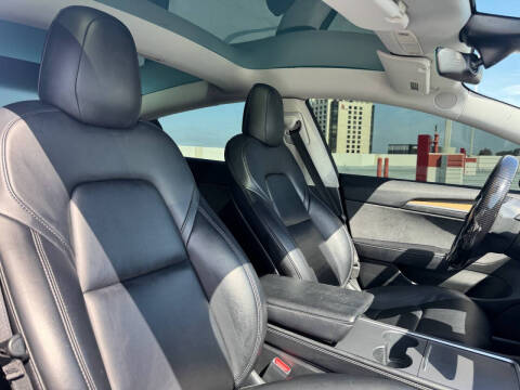 2022 Tesla Model 3 Long Range