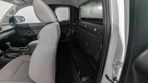 2021 Toyota Tacoma SR