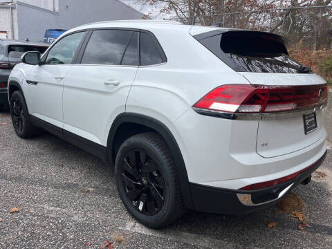2026 Volkswagen Atlas Cross Sport SE 4Motion
