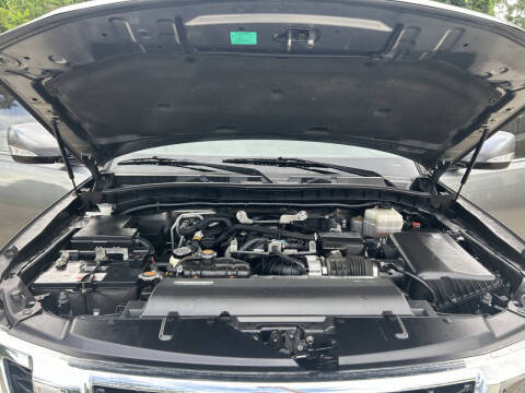 2017 Nissan Armada SV
