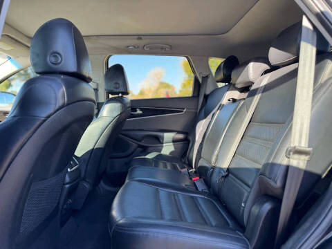 2019 Kia Sorento EX Sport