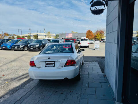 2004 Mitsubishi Lancer LS