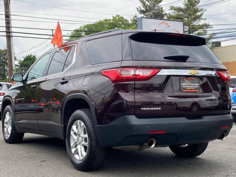 2020 Chevrolet Traverse LT Cloth