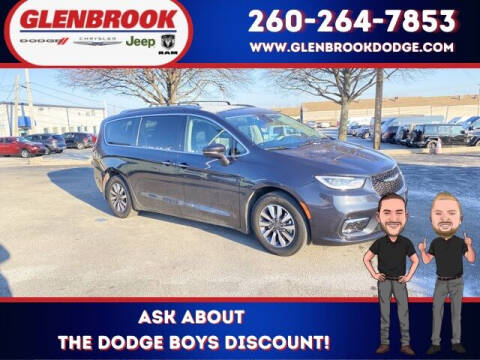 2021 Chrysler Pacifica Hybrid for sale at Glenbrook Dodge Chrysler Jeep Ram and Fiat in Fort Wayne IN