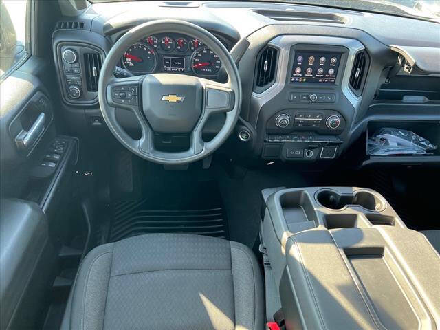 Used 2022 Chevrolet Silverado 1500 Custom with VIN 1GCPDBEK7NZ623689 for sale in Wood River, IL