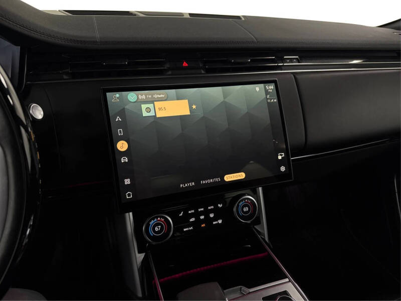 2023 Land Rover Range Rover P400 SE