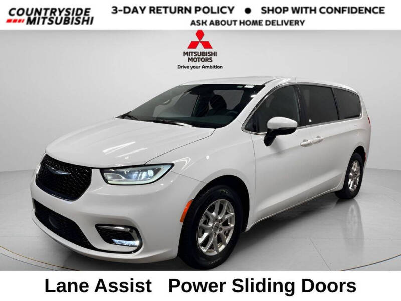2023 Chrysler Pacifica Touring