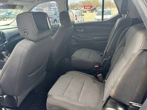 2018 Chevrolet Traverse LT Cloth