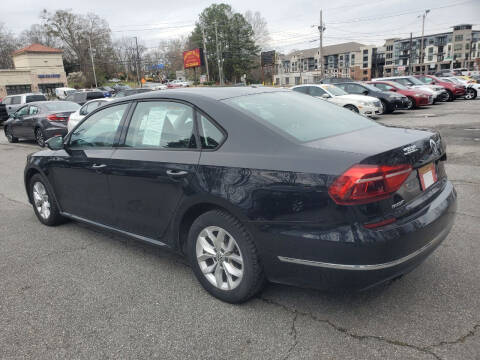 2018 Volkswagen Passat 2.0T R-Line