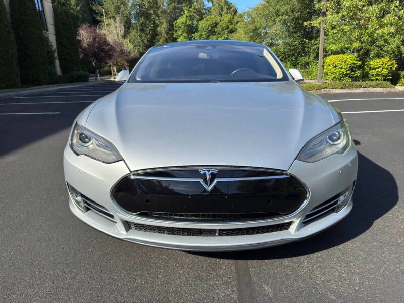 2015 Tesla Model S 85D