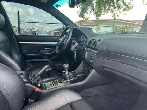 2003 BMW M5
