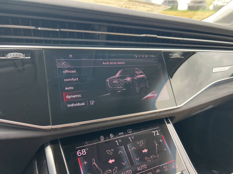 2025 Audi Q7 quattro Premium Plus 55 TFSI