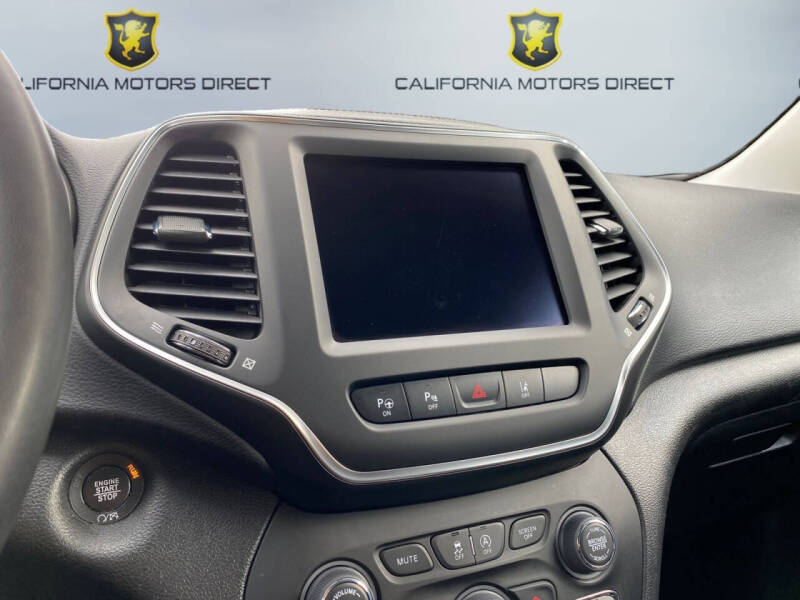 2023 Jeep Cherokee Altitude Lux