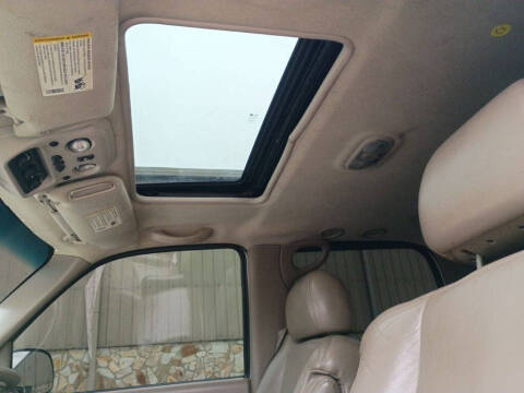 2003 GMC Yukon Denali