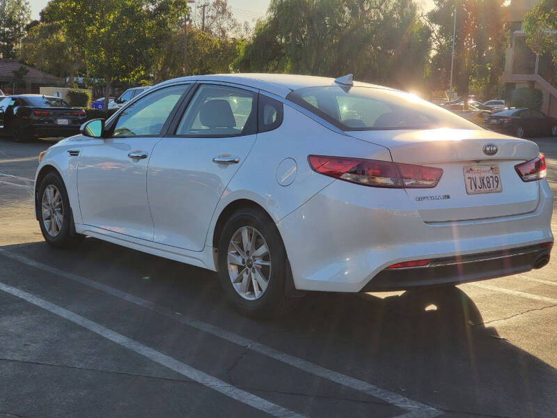 2016 Kia Optima LX