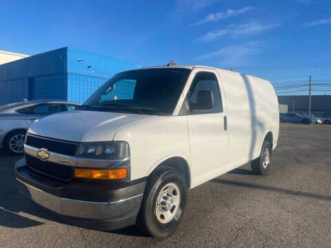 2017 Chevrolet Express 2500