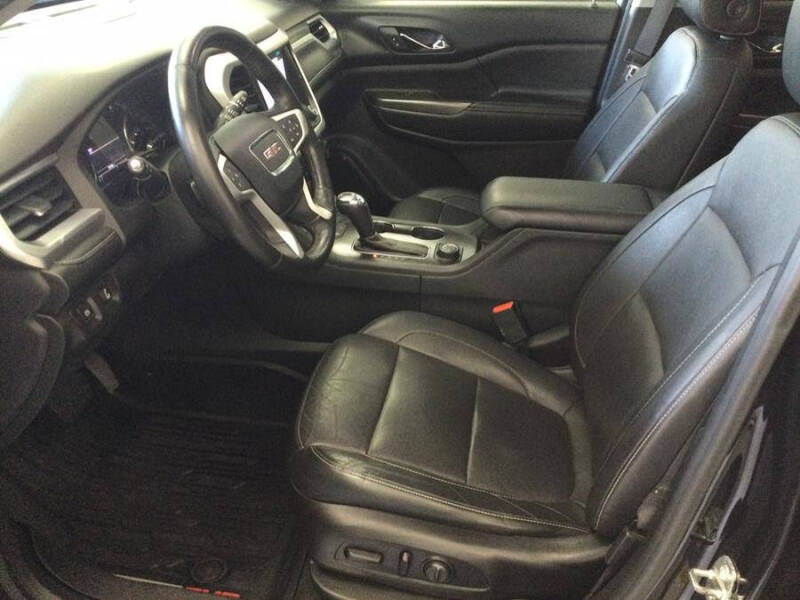 2017 GMC Acadia SLT-1