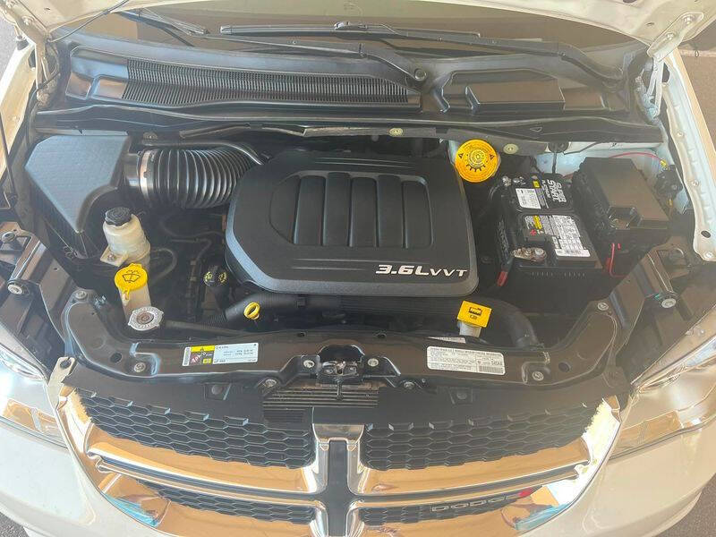 2013 Dodge Grand Caravan SE