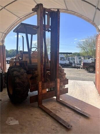1999 Case IH  586E