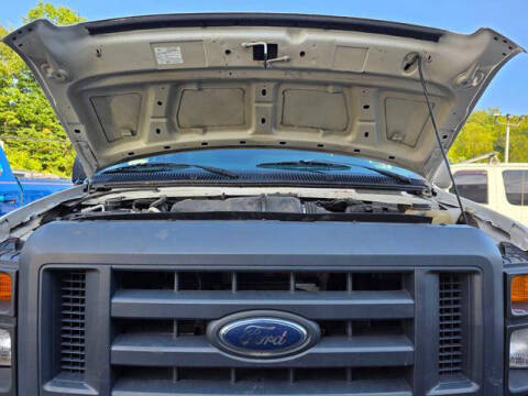 2010 Ford E-Series E-250