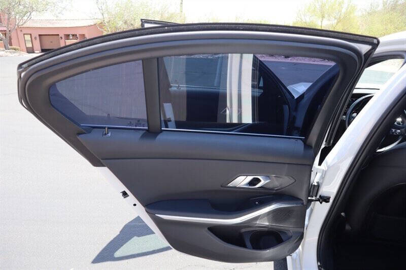 2021 BMW 3 Series 330e