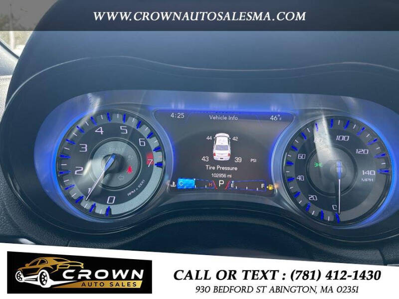 2017 Chrysler 300