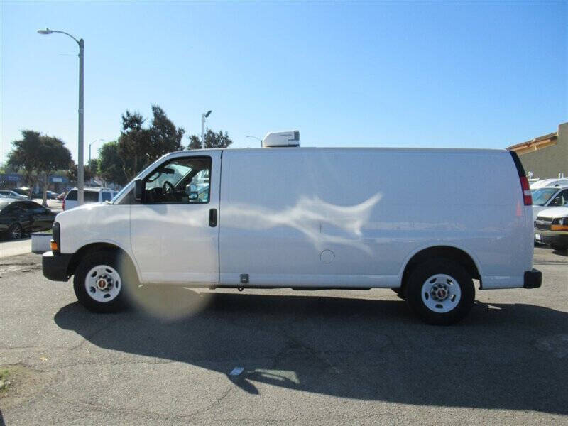 2016 GMC Savana 3500