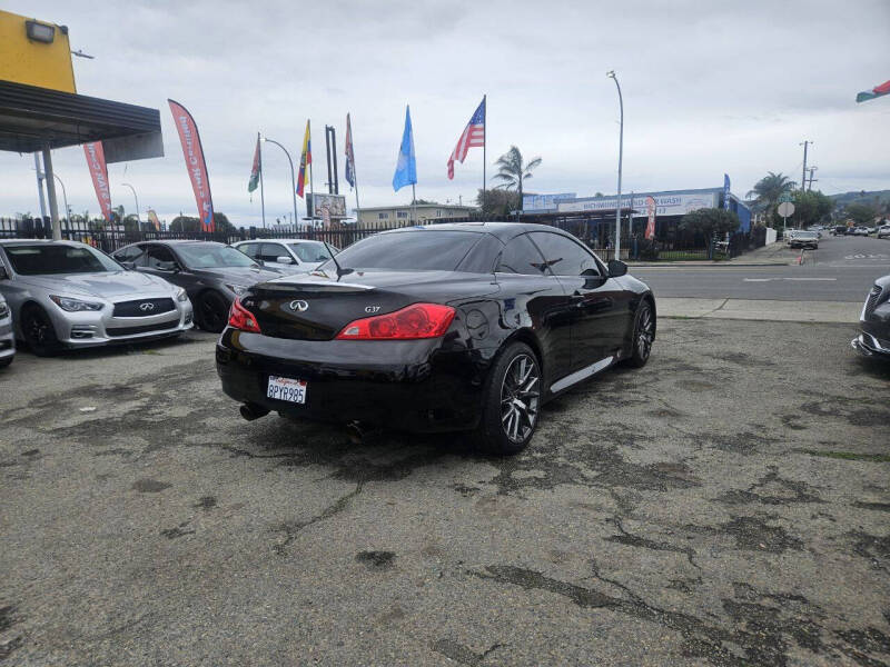 2013 Infiniti G37 Convertible IPL