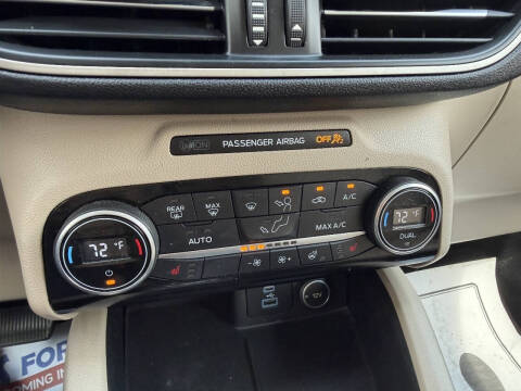 2021 Ford Escape Hybrid SEL