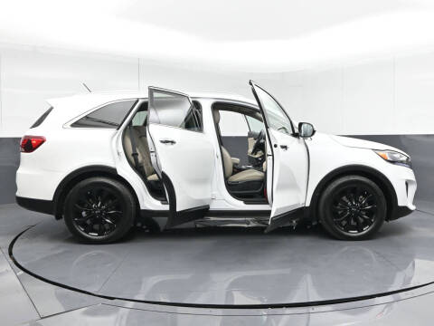 2020 Kia Sorento EX V6